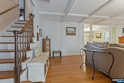 593 Ridgeland Terrace Englewood NJ 07631