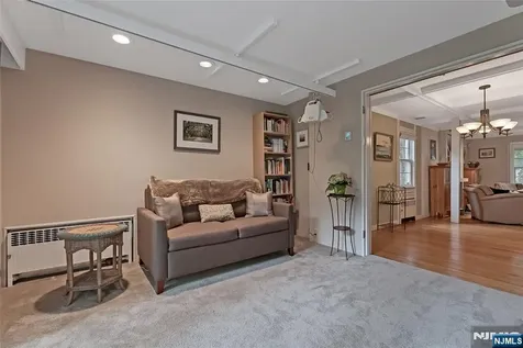 593 Ridgeland Terrace Englewood NJ 07631