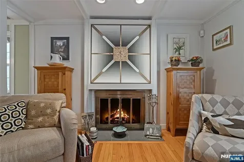 593 Ridgeland Terrace Englewood NJ 07631