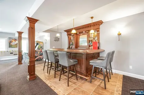 9 Pennbrook Court Montville Township NJ 07005