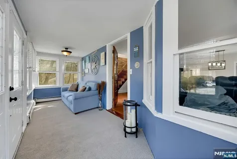 172 Yawpo Oakland NJ 07436