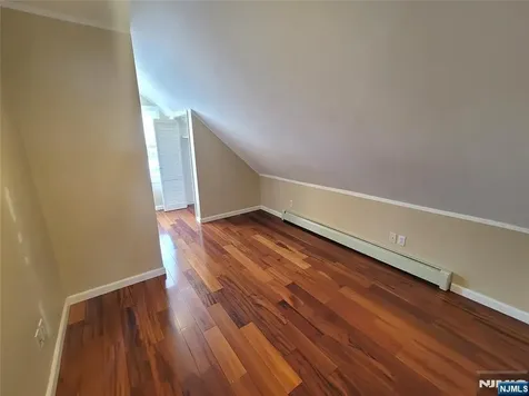 25 James Street Lodi NJ 07644