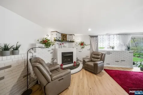 6 Whitten Place Denville Township NJ 07834