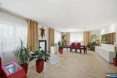 6 Whitten Place Denville Township NJ 07834