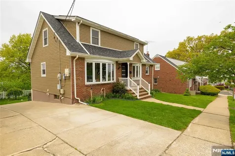 487 Macarthur Avenue Garfield NJ 07026