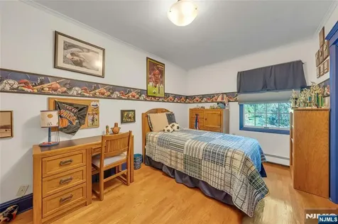 11 Lower Cross Road Saddle River NJ 07458