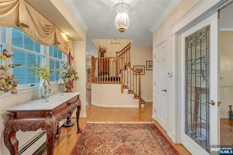 11 Lower Cross Road Saddle River NJ 07458