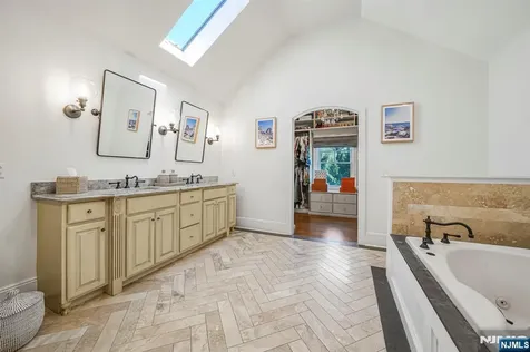 17 Masar Road Montville Township NJ 07005