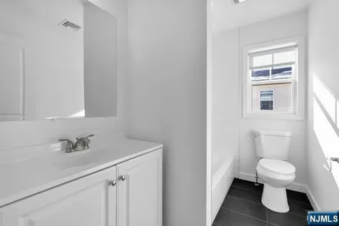 4 Rossi Court South Hackensack NJ 07606