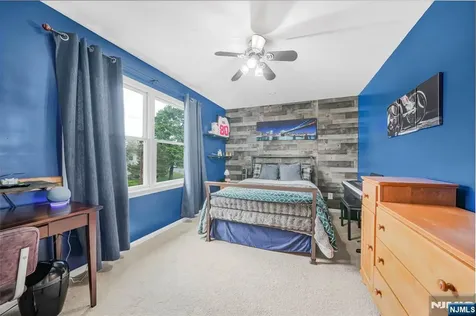 30 Oakley Way Wayne NJ 07470