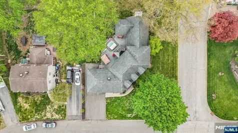 30 Oakley Way Wayne NJ 07470