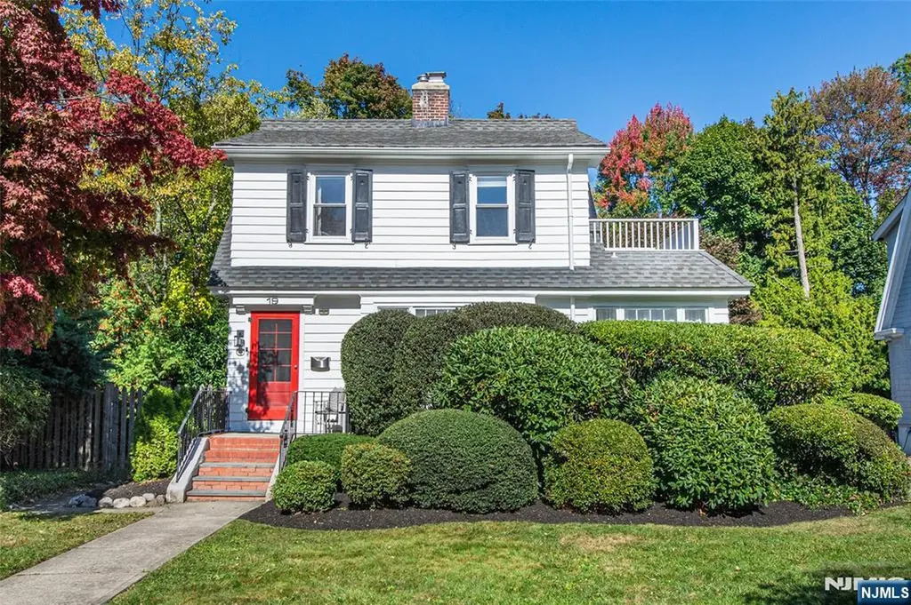 19 Carolin Road Montclair NJ 07043