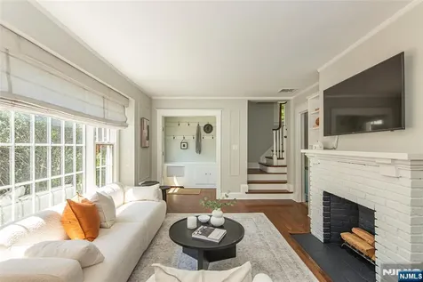 19 Carolin Road Montclair NJ 07043