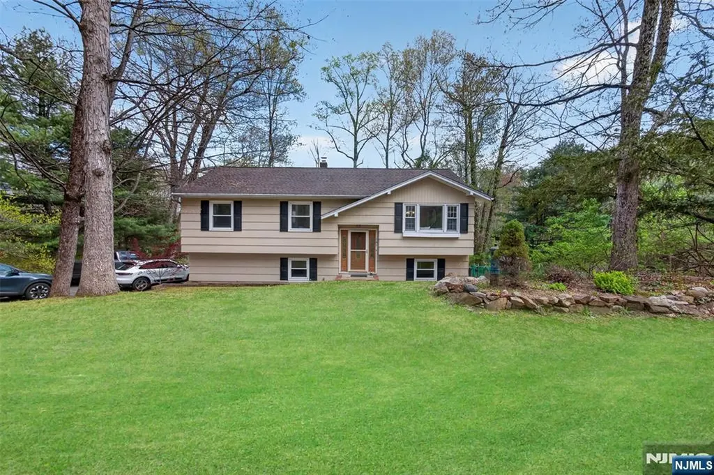 541 Rockaway Valley Road Boonton Township NJ 07005