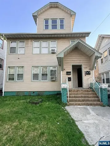 180 Shephard Avenue Newark NJ 07112