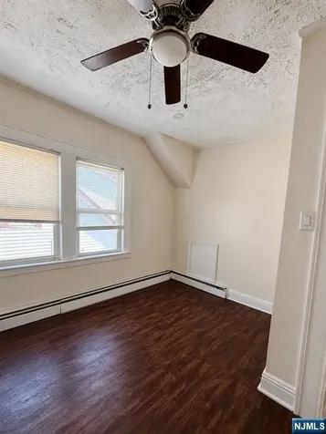 180 Shephard Avenue Newark NJ 07112