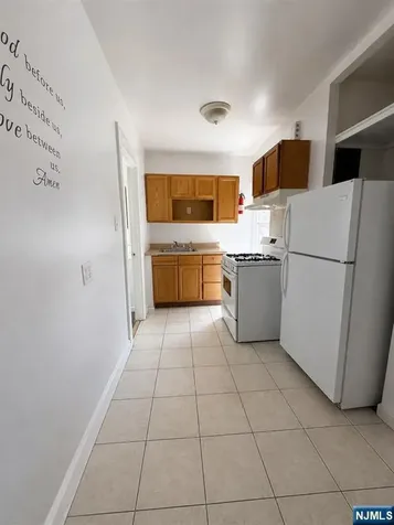 180 Shephard Avenue Newark NJ 07112