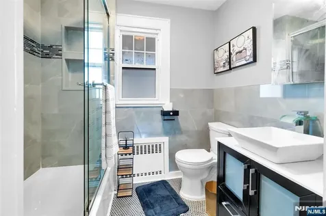 105 Daniel Avenue Rutherford NJ 07070