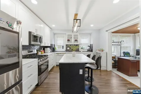 105 Daniel Avenue Rutherford NJ 07070