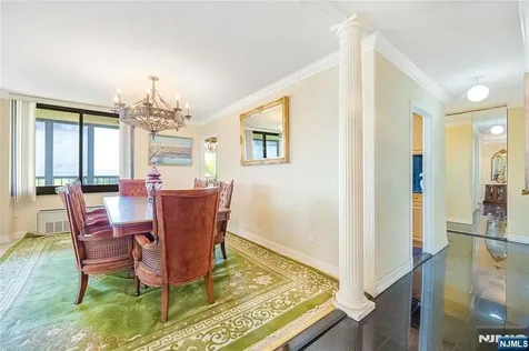 200 Winston Cliffside Park NJ 07010