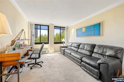 200 Winston Cliffside Park NJ 07010