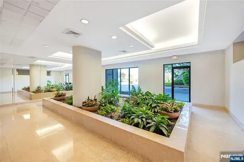 200 Winston Cliffside Park NJ 07010