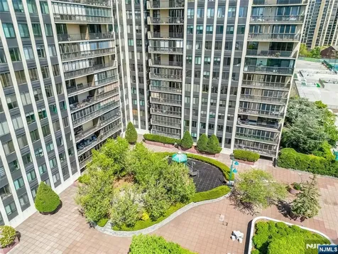 200 Winston Cliffside Park NJ 07010