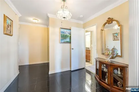 200 Winston Cliffside Park NJ 07010
