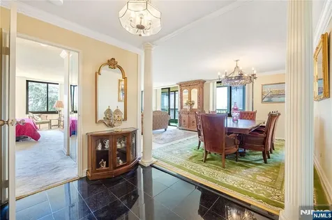 200 Winston Cliffside Park NJ 07010
