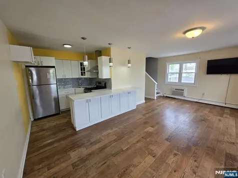 583 Main Paterson NJ 07503
