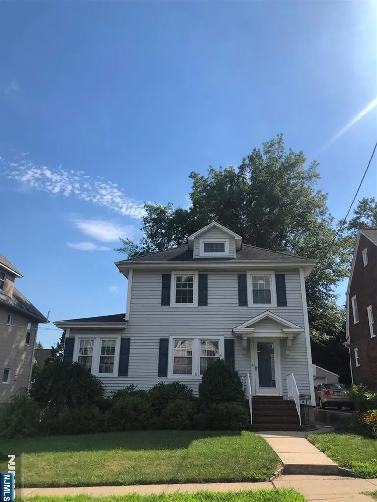 908 Linden Avenue Ridgefield NJ 07657