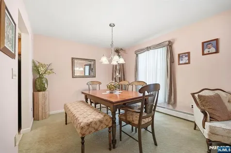 123 S Maple Avenue Park Ridge NJ 07656