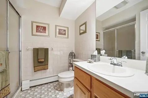 123 S Maple Avenue Park Ridge NJ 07656