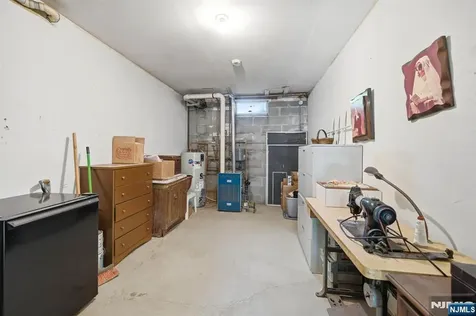 123 S Maple Avenue Park Ridge NJ 07656