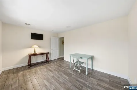 20 Sleepy Hollow Road Denville Township NJ 07834