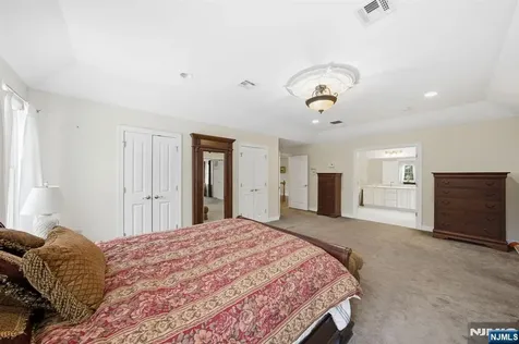 20 Sleepy Hollow Road Denville Township NJ 07834
