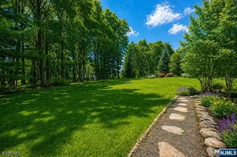 20 Sleepy Hollow Road Denville Township NJ 07834