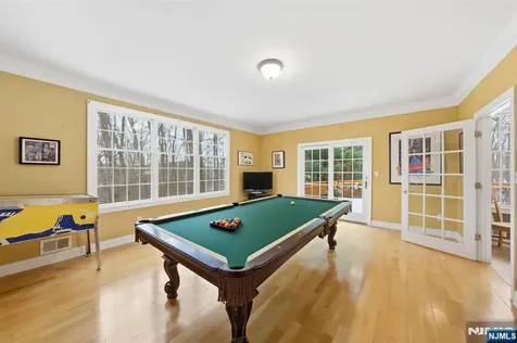 20 Sleepy Hollow Road Denville Township NJ 07834