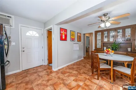 65 Westminster Place Saddle Brook NJ 07663