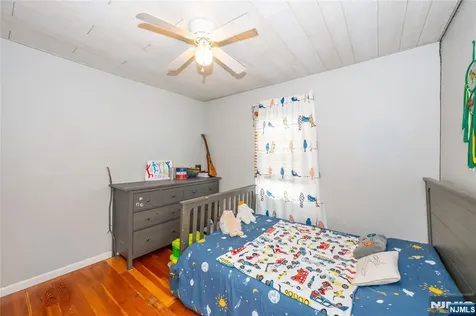 65 Westminster Place Saddle Brook NJ 07663