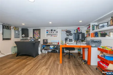 65 Westminster Place Saddle Brook NJ 07663