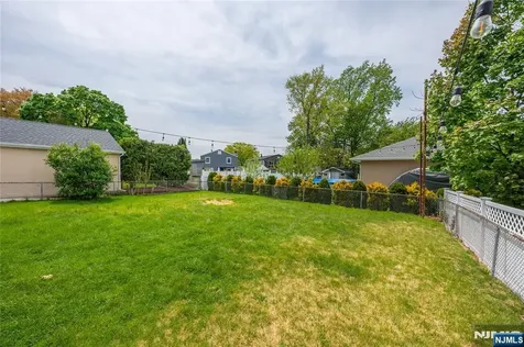 65 Westminster Place Saddle Brook NJ 07663