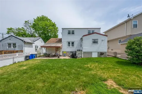 65 Westminster Place Saddle Brook NJ 07663