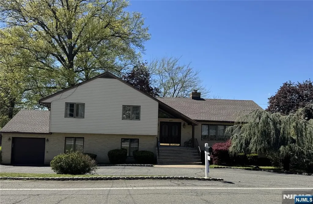 468 Lackawanna Avenue Woodland Park NJ 07424