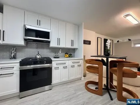 1203 River Edgewater NJ 07020