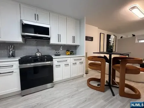 1203 River Edgewater NJ 07020