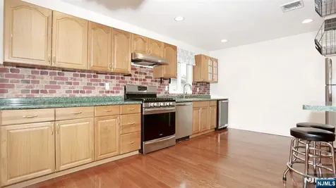 26 Mohawk Avenue Par-troy Hills Twp. NJ 07034