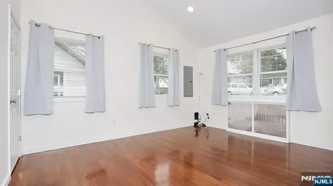 26 Mohawk Avenue Par-troy Hills Twp. NJ 07034