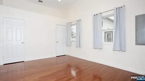 26 Mohawk Avenue Par-troy Hills Twp. NJ 07034