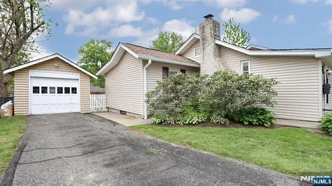 26 Mohawk Avenue Par-troy Hills Twp. NJ 07034